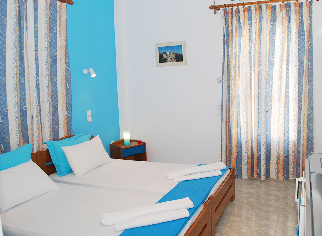 Rooms in Steno, Sifnos - Studio with partial sea view